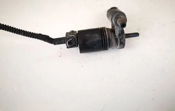 Nissan Micra Windscreen/windshield washer pump 300971441