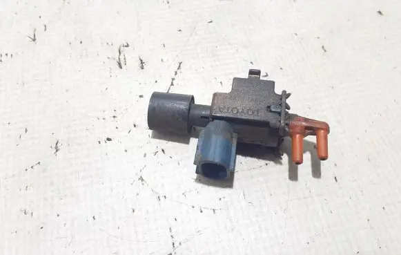 Toyota Land Cruiser (J120) Turbo solenoid valve 2586030070