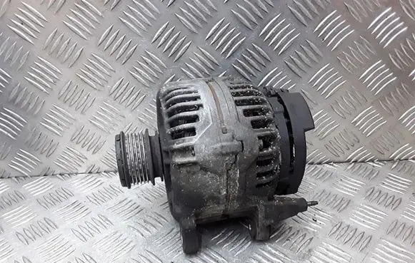 Volkswagen New Beetle Generator/alternator 028903028e