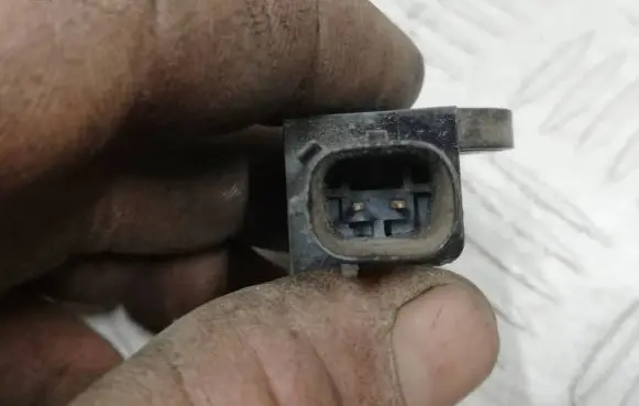 KIA Carens III Airbag deployment crash/impact sensor 95930A4100 A1012595599 03182015