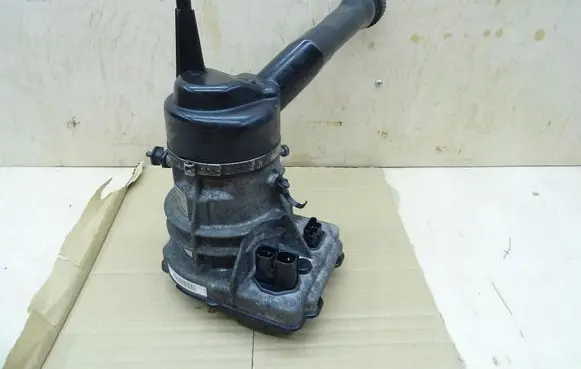 Peugeot 308 Power steering pump 9670700480