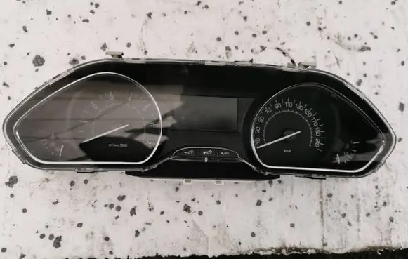 Peugeot 2008 I Speedometer (instrument cluster) 9805408680 E137MMJ2 E137SWLL1100