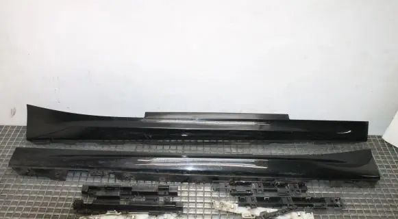 BMW 1 F20 F21 sill trim set (inner) 8051947