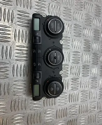 Volkswagen PASSAT B6 Climate control unit