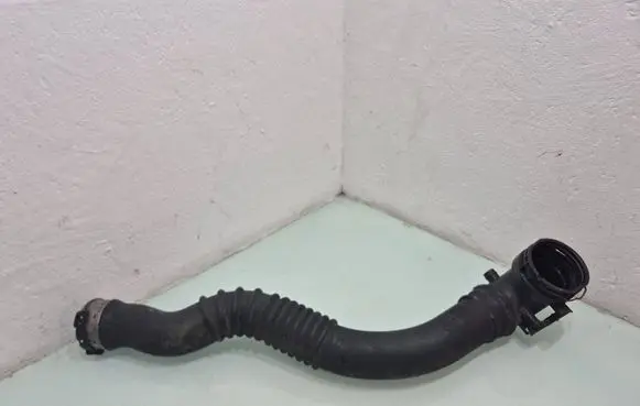 BMW X3 F25 Intercooler hose/pipe 7597592