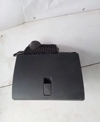 Skoda Fabia Mk3 (NJ) Glove box set 6V1857097