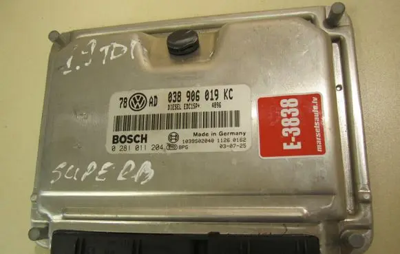 Skoda Superb B5 (3U) Engine control unit/module 038906019KC