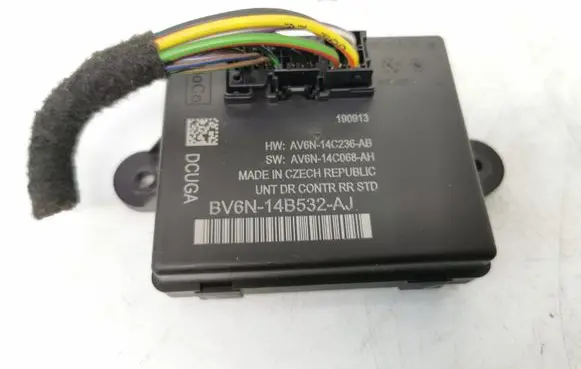 Ford Focus Door control unit/module BV6N14B532AJ AV6N14C236AB AV6N14C068AH