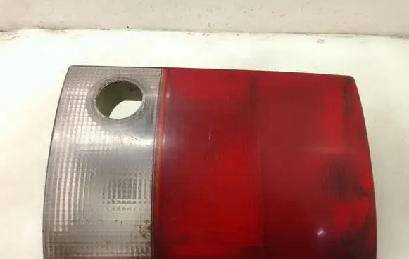 Audi 80 90 S2 B4 Tailgate rear/tail lights 8A0945094H