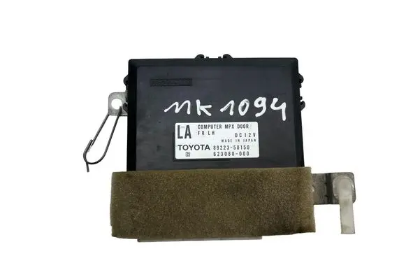 Lexus LS 460 - 600H Door control unit/module 8922350150