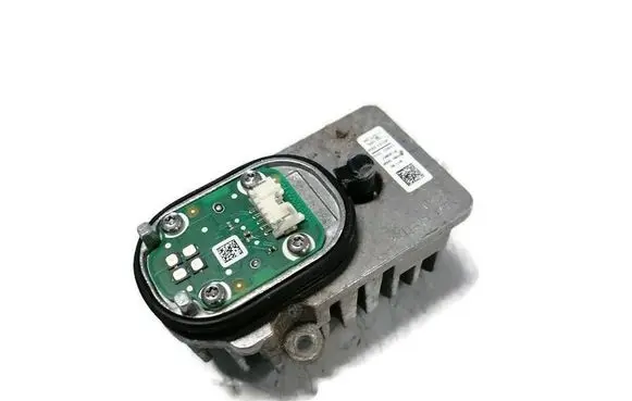 Mercedes-Benz C W205 LED ballast control module P130867 MDE13504 0309171510