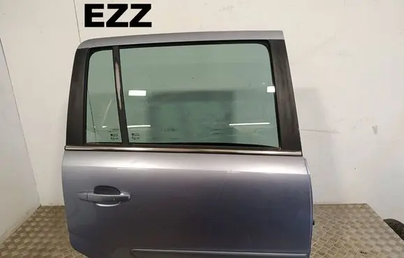 Opel Zafira B Rear door 