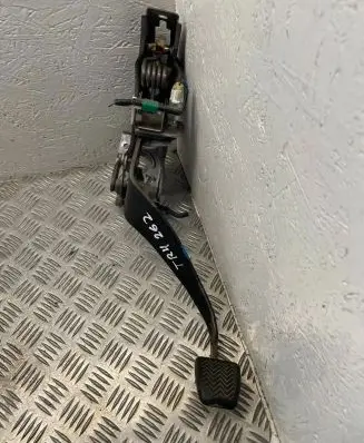 Clutch pedal