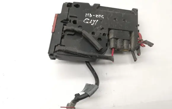 Mercedes-Benz C W204 Fuse module
