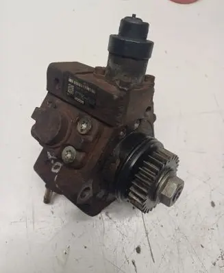 Renault Trafic II (X83) Fuel injection high pressure pump 0445010170