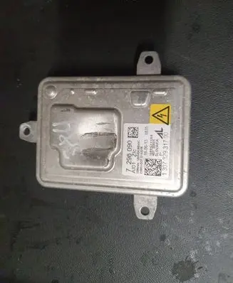 BMW 3 F30 F35 F31 Headlight ballast module Xenon 7296090 130732931700