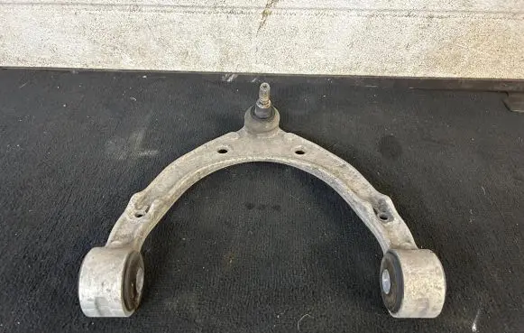 Audi Q7 4L Front lower control arm/wishbone K1953