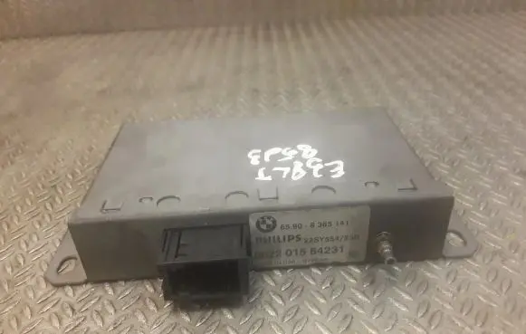 BMW 7 E38 GPS navigation control unit/module 8385141
