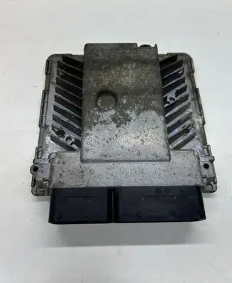 Volkswagen PASSAT B6 Engine control unit/module 03G906018