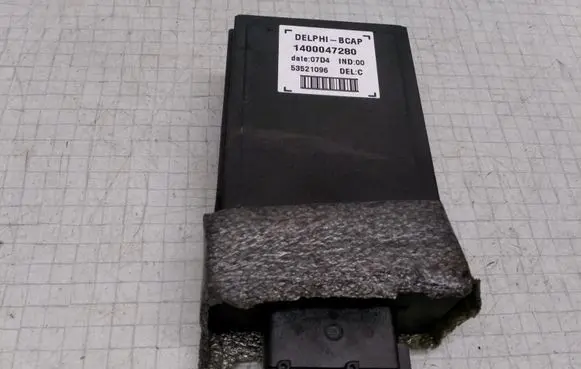 Peugeot 807 Door central lock control unit/module 1400047280 53521096