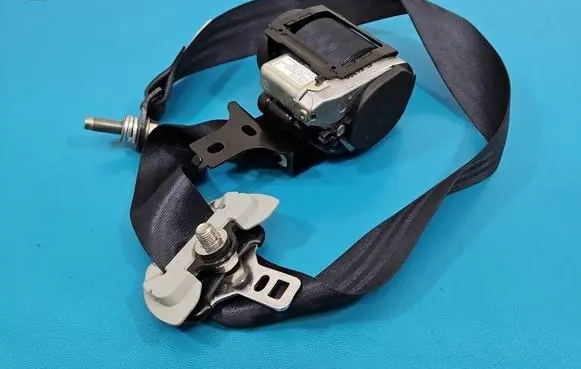 Citroen C-Crosser Front seatbelt IMPRK1589255