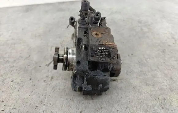 Toyota Yaris Fuel injection high pressure pump