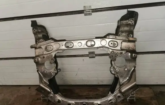 Mercedes-Benz S C217 Front subframe 2226200187