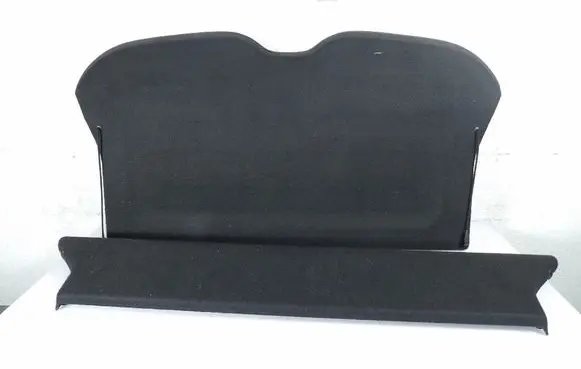Parcel shelf
