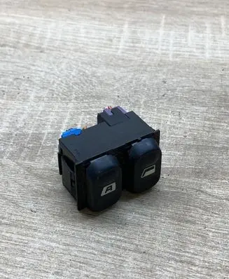 Peugeot 406 Electric window control switch 