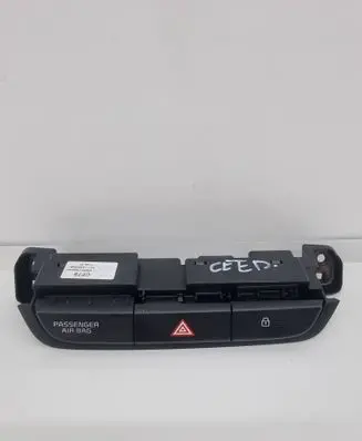 KIA Ceed Hazard light switch 41W3651110