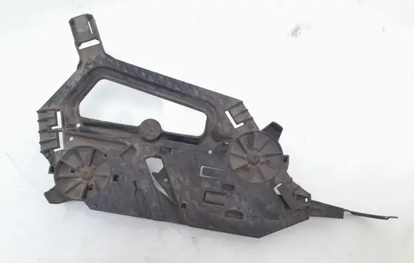 Skoda Octavia Mk2 (1Z) Headlight/headlamp mounting bracket 1Z0941340