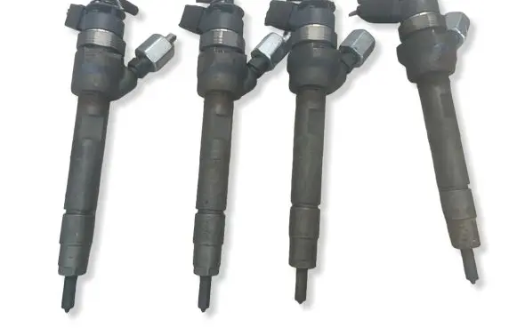 BMW 3 E90 E91 Fuel injectors set 0445110601