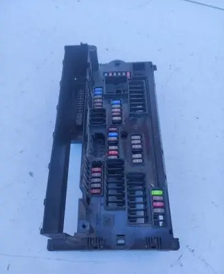 BMW 7 F01 F02 F03 F04 Fuse module 9151320 0319L6