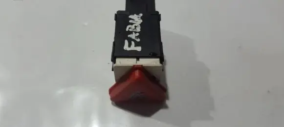 Skoda Fabia Mk1 (6Y) Hazard light switch 6y0953235