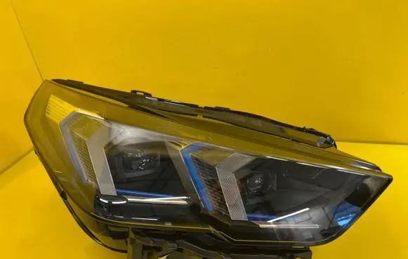 BMW X2 U10 Headlight/headlamp 5A77EC6-05
