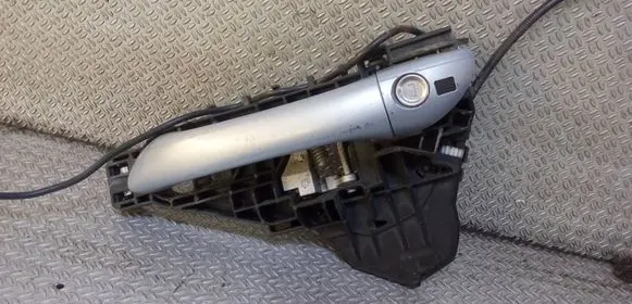 Mercedes-Benz ML W164 Front door exterior handle 
