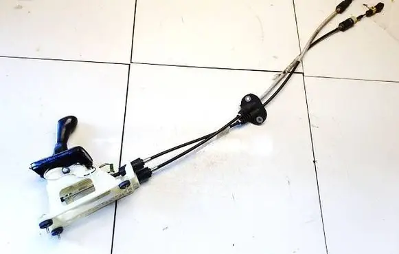 Volvo V40 Gear shifter/selector 31437824