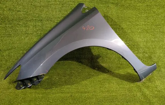 Toyota Auris E180 Fender 