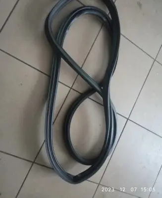 Subaru Legacy Trunk rubber seal (body) 