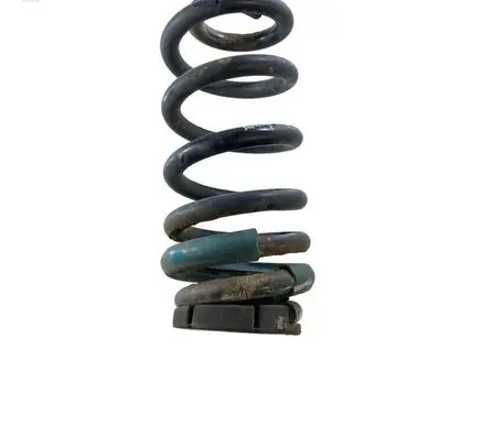 Dodge Durango Rear coil spring 05168291AB P05168291AB 68029686AB
