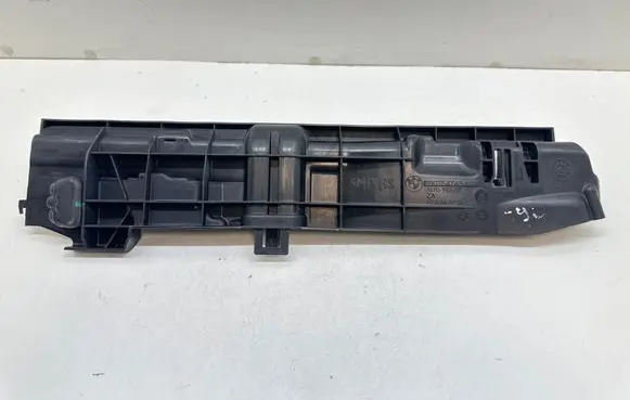 BMW 3 E90 E91 Radiator mount bracket 7547454 149095302