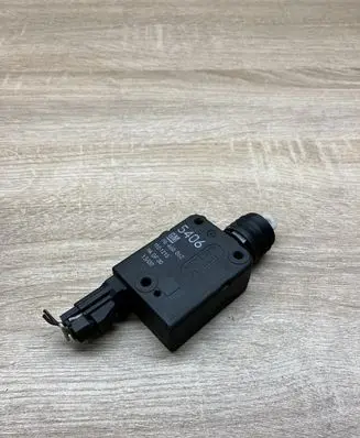 Opel Vectra C Fuel tank cap lock motor 90460062 1101215