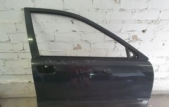 Volvo S40, V40 Front door