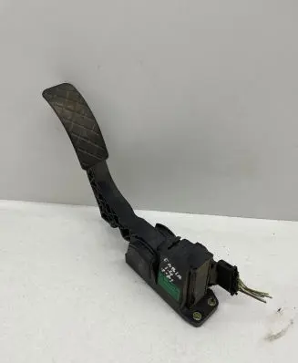 Skoda Fabia Mk1 (6Y) Accelerator throttle pedal 6Q1721503A 0280752215 972301506YB