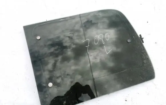 Citroen Berlingo Rear side window
