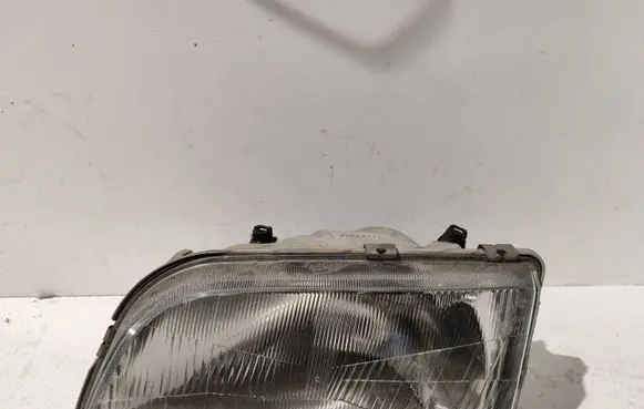 Volvo S40, V40 Headlight/headlamp 087731106L