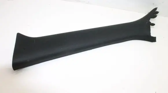 Chrysler 300C (A) pillar trim 1KR15TRMAA