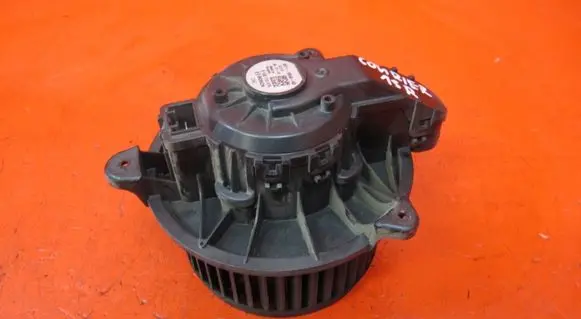 Ford Turneo Courier Heater fan/blower AV11-19846-AB 0130115579
