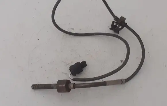 Mercedes-Benz A W169 Exhaust gas temperature sensor A0051539128