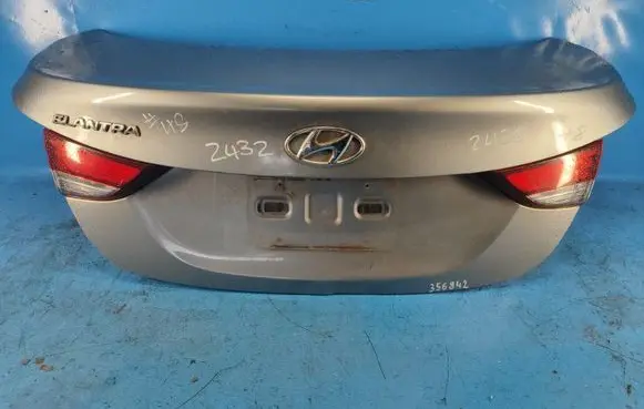 Hyundai Elantra Tailgate/trunk/boot lid 692003Y010